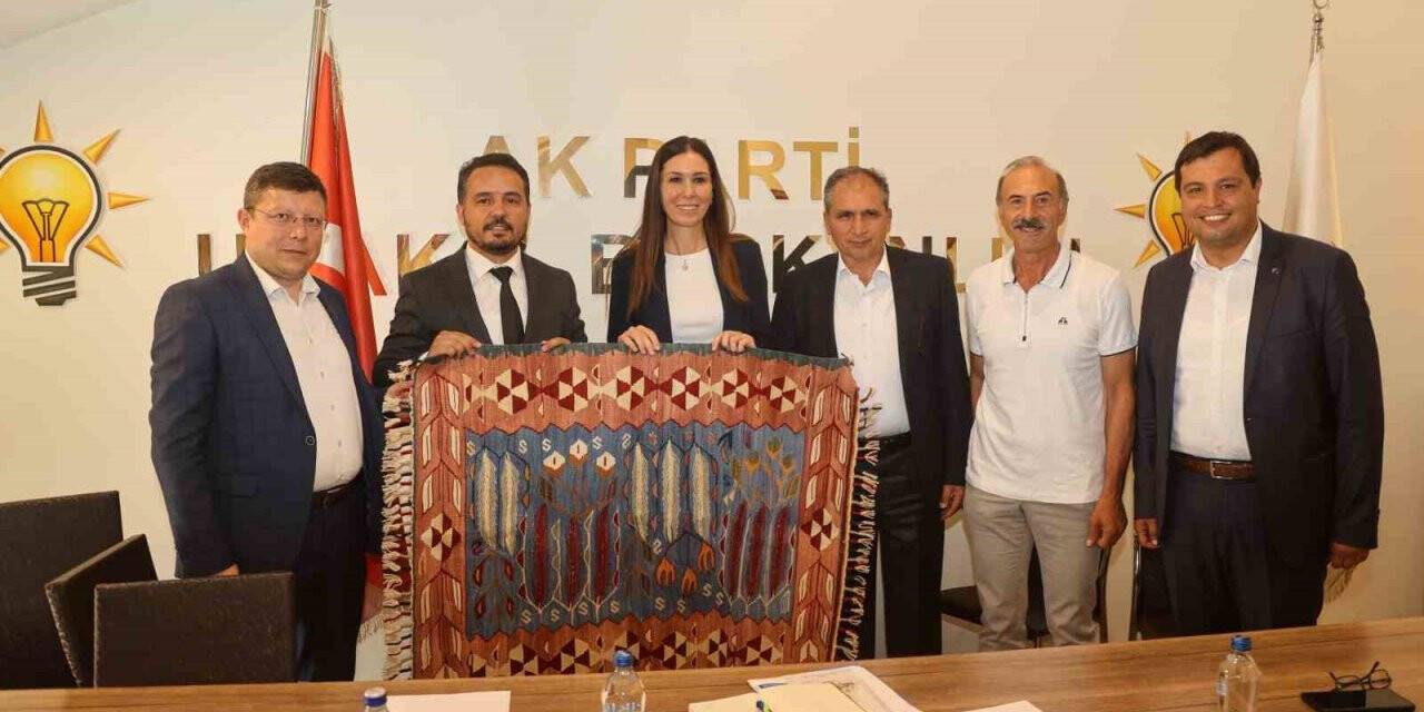 AK Partili Karaaslan: "Türkiye ve Türkiye’nin bütün şehirleri en iyisini hak ediyor"