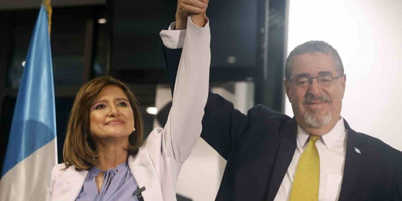 Guatemala’nın yeni Devlet Başkanı Arevalo oldu