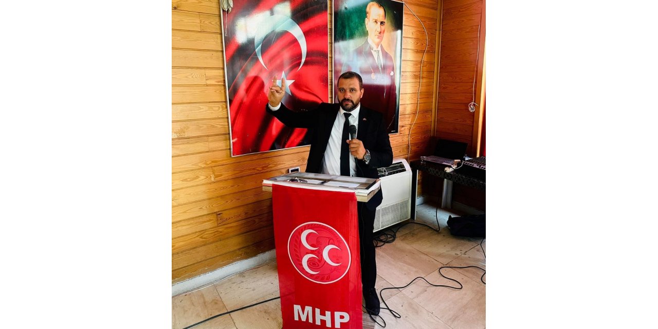 MHP Eşme İlçe Başkanı görevinden istifa etti