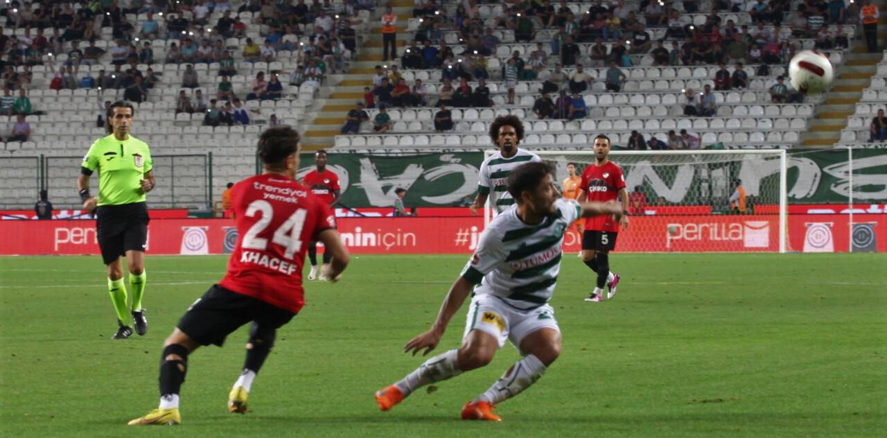 Trendyol Süper Lig: Konyaspor: 0 - Gaziantep FK: 0 İlk Yarı