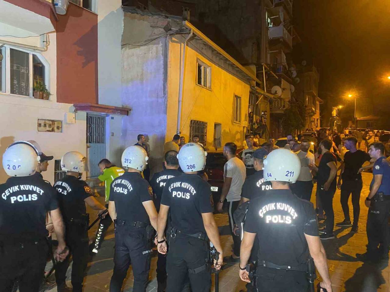 Akrabalar arasında kavgada 1’i çıktı