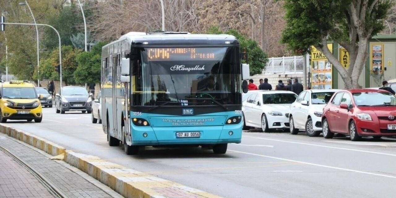 Antalya’da 24 bin TL maaşla şoför bulunamadı, günlük 800 TL peşin ödeme usulüne geçildi