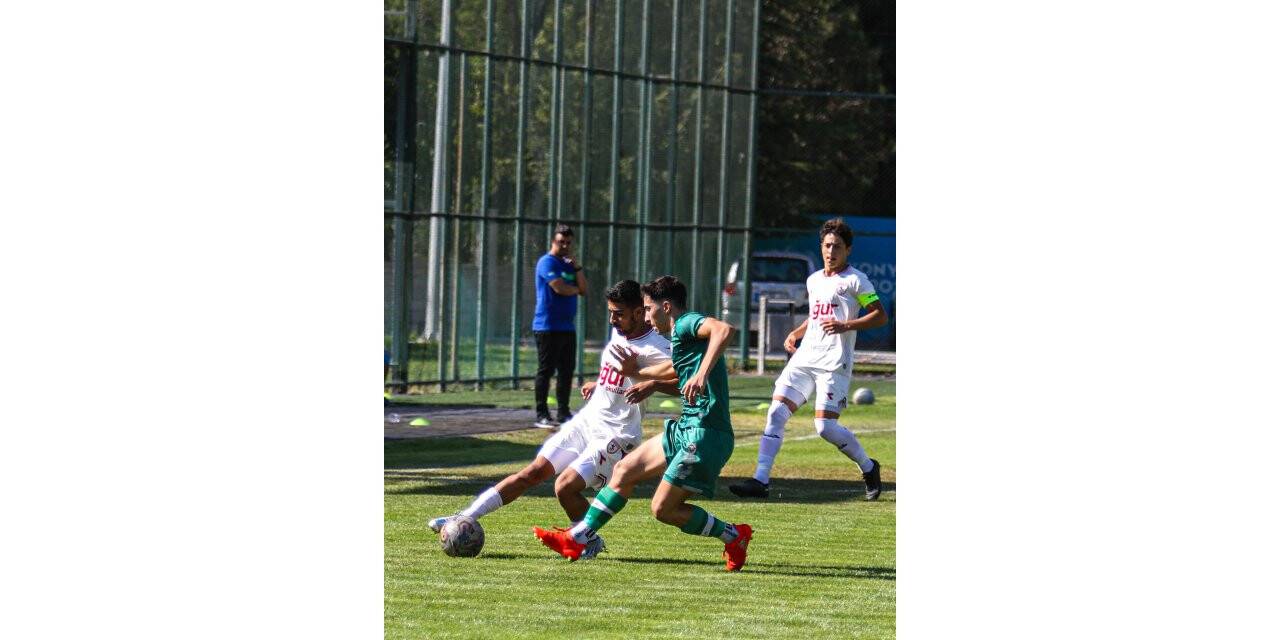 Konyaspor U19 mağlubiyetle başladı