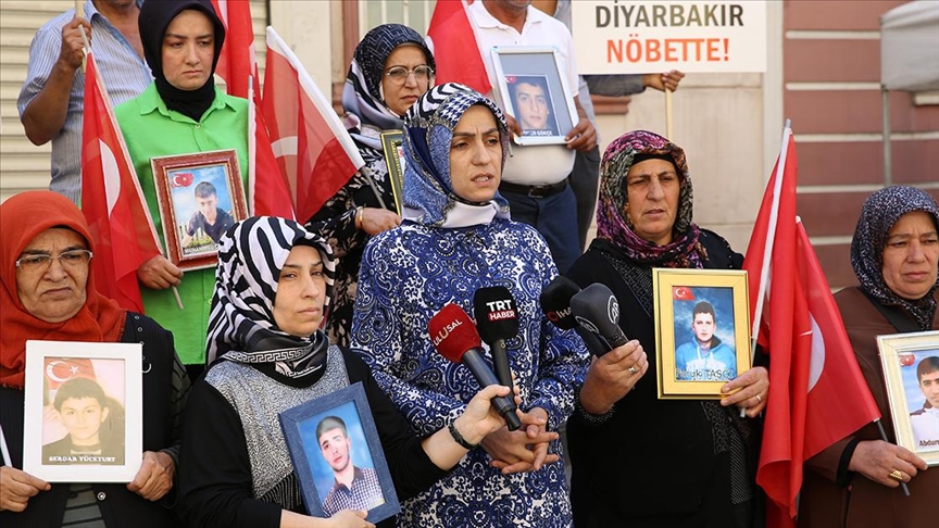 Diyarbakır anneler destek bekliyor