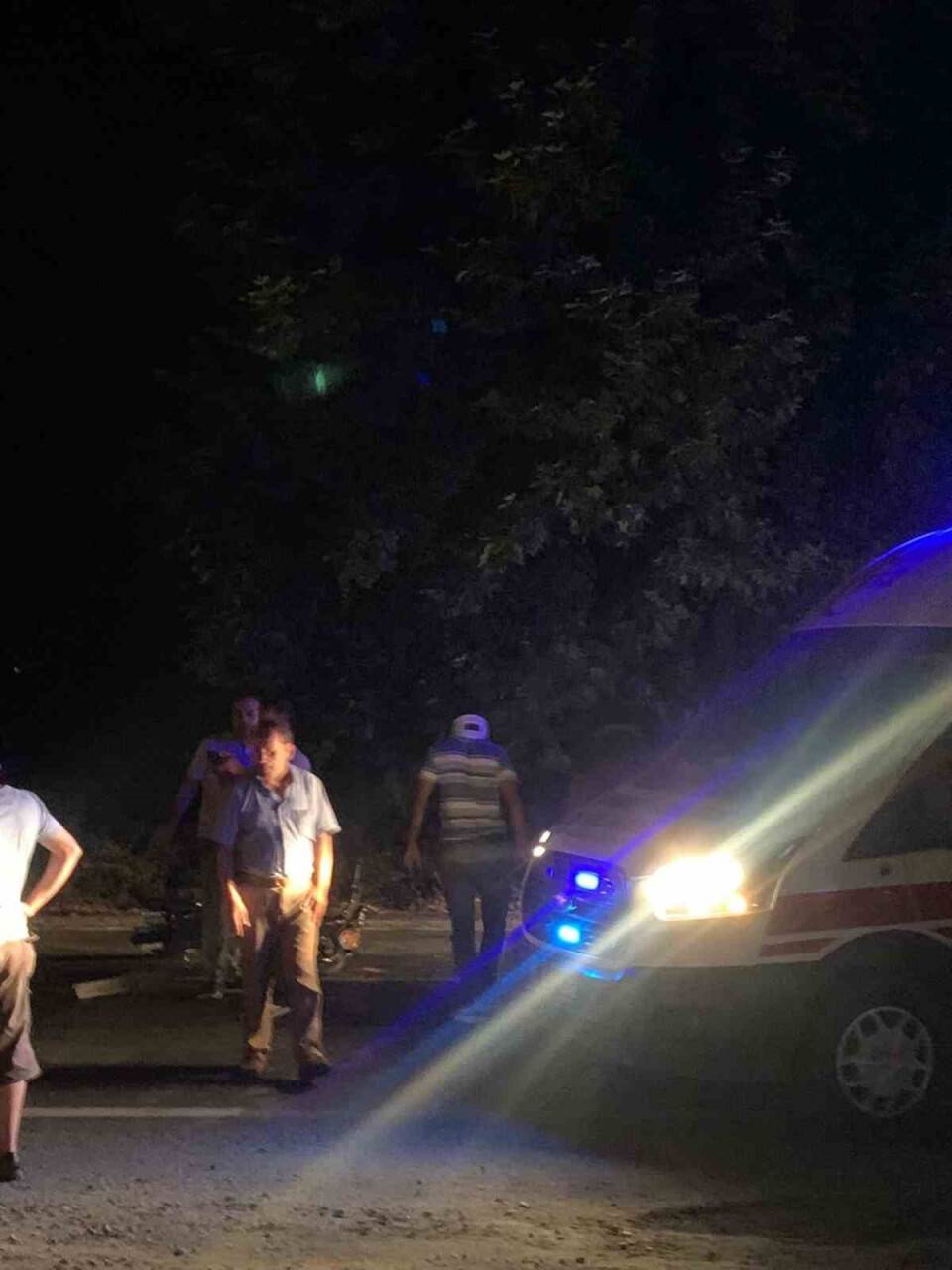 Patpat çarpıştı ve motosiklet çarpıştı