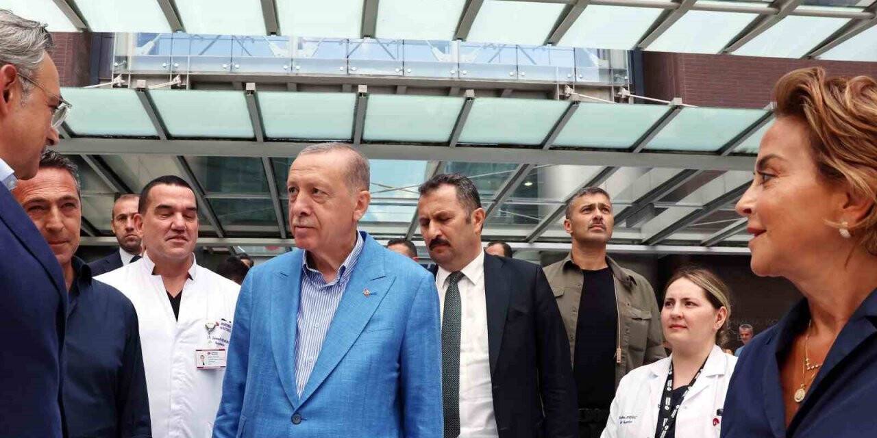 Cumhurbaşkanı Erdoğan, Ali ve Vuslat Sabancı çiftini hastanede ziyaret etti