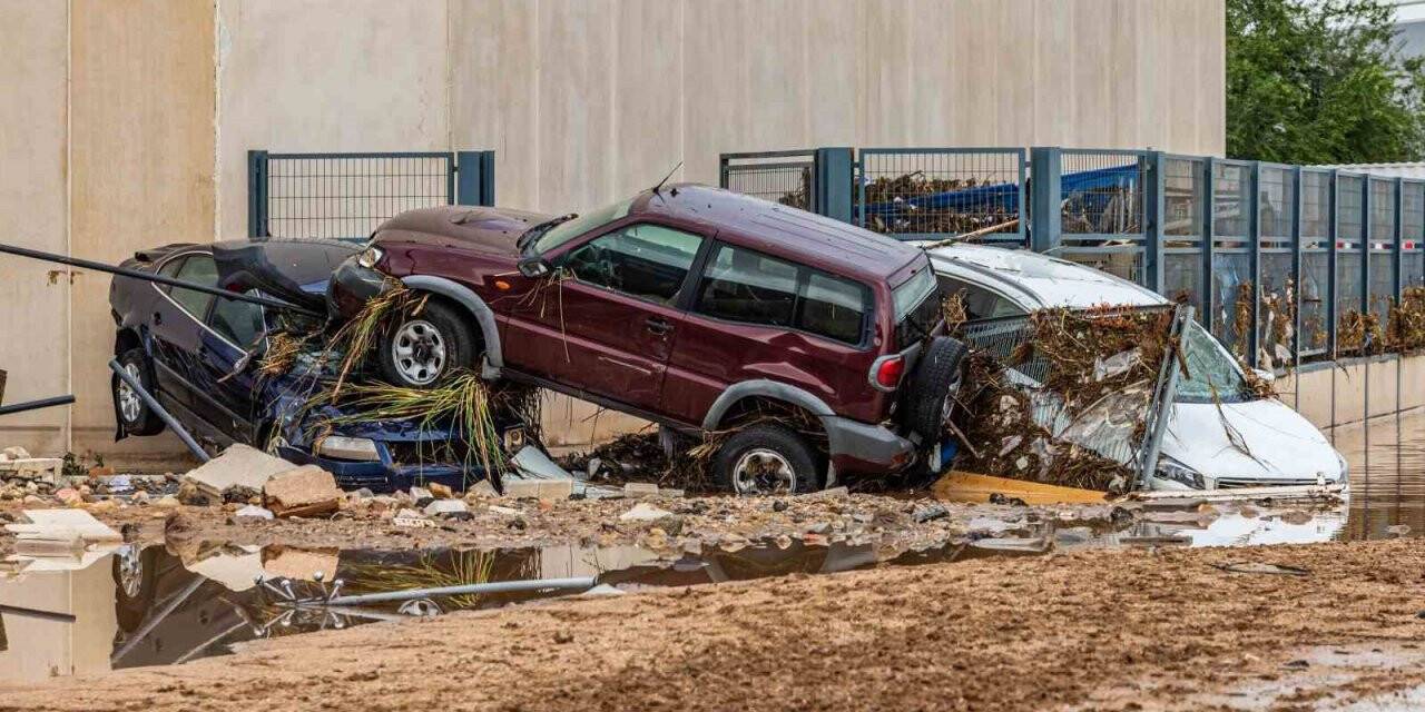 İspanya’da sel: 3 ölü, 3 kayıp