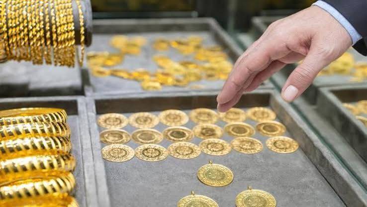 Haftanın son işlem gününde altın fiyatlarında ibre yukarı yönlü