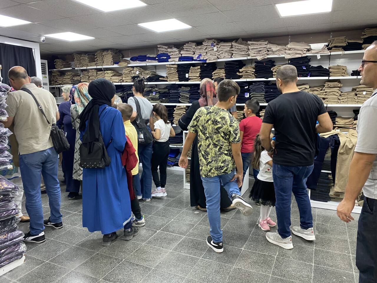 Konya'da mağazalarda okul alışverişi yoğunluğu