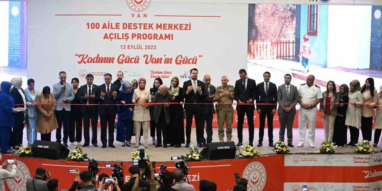 Bakan Göktaş: “Cumhurbaşkanlığımızın liderliğinde ülkemizi geleceğe taşıyoruz”