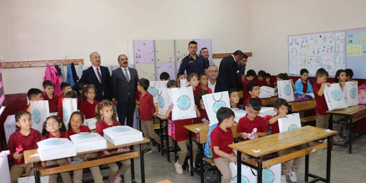 Yunak'ta "İlköğretim Haftası" kutlandı