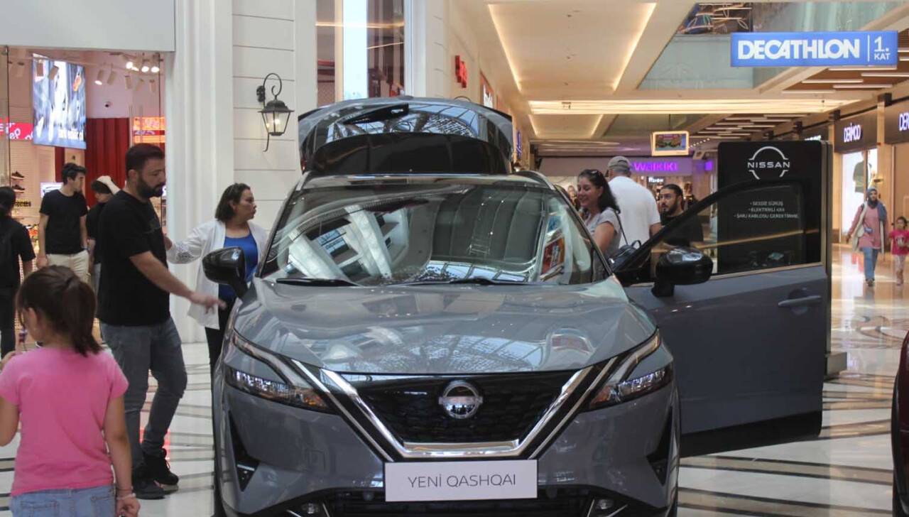 Çelik NISSAN Kent Plaza’da