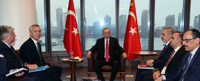 Cumhurbaşkanı Erdoğan, Türkevi'nde Stoltenberg’i kabul etti