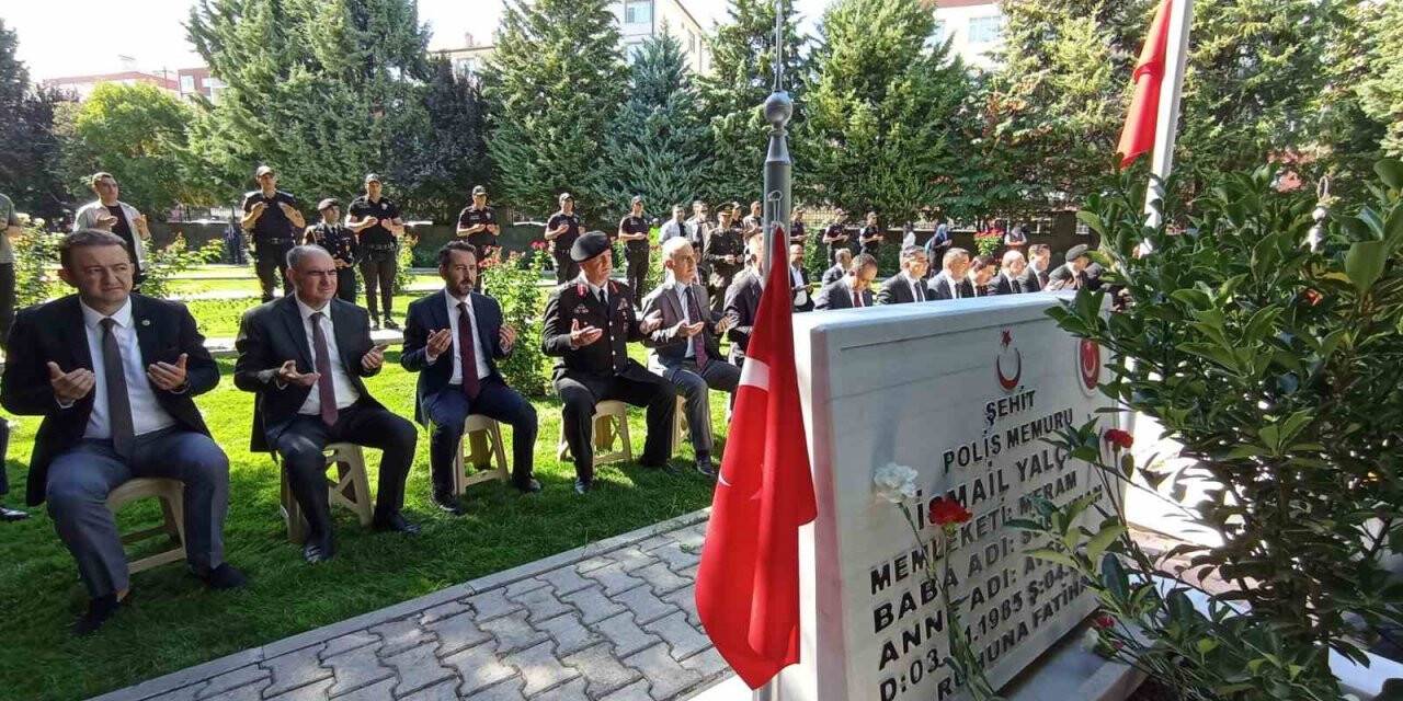 Konya’da Gaziler Günü’nde şehitlere ziyaret