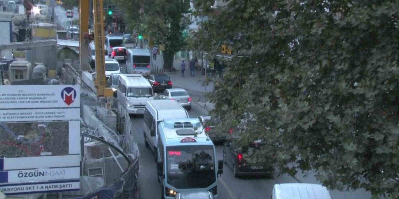 4 yıldır bitmeyen metro  ilk günkü haliyle devam ediyor!