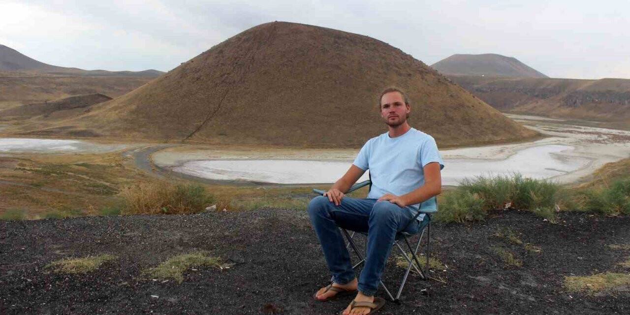 Avrupa turuna çıkan Belçikalı Meke Gölü’nde mola verdi