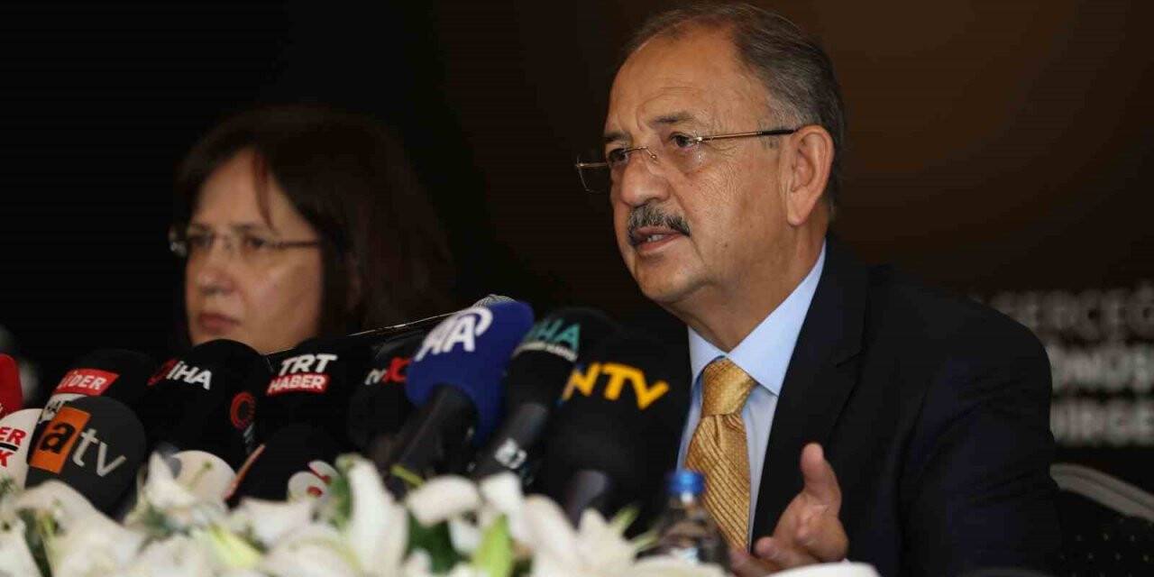 Bakan Özhaseki: Deprem konutlarının teslimatı Kasım-Aralık döneminde başlıyor