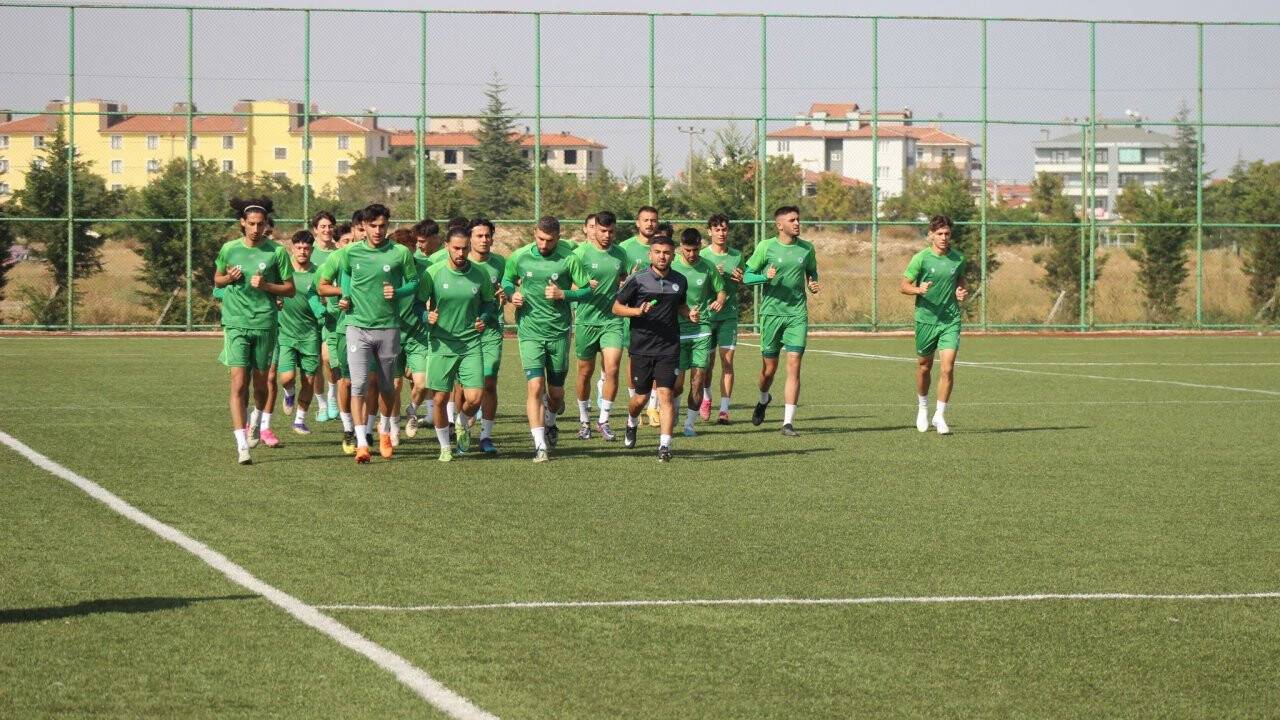 1922 Konyaspor Ağrı'ya gitti