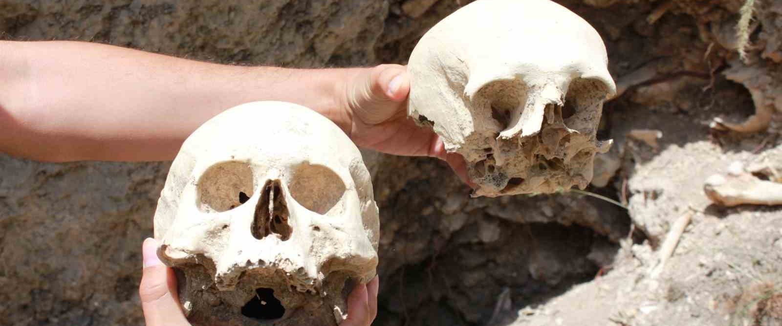 Defineciler tahrip etmişti: Tarihi yerlerde insan kemikleri çıktı