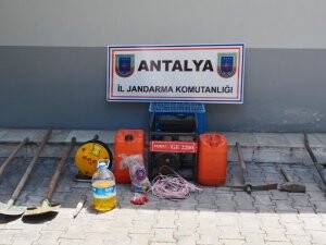 JANDARMADAN KAÇAK KAZI OPERASYONU