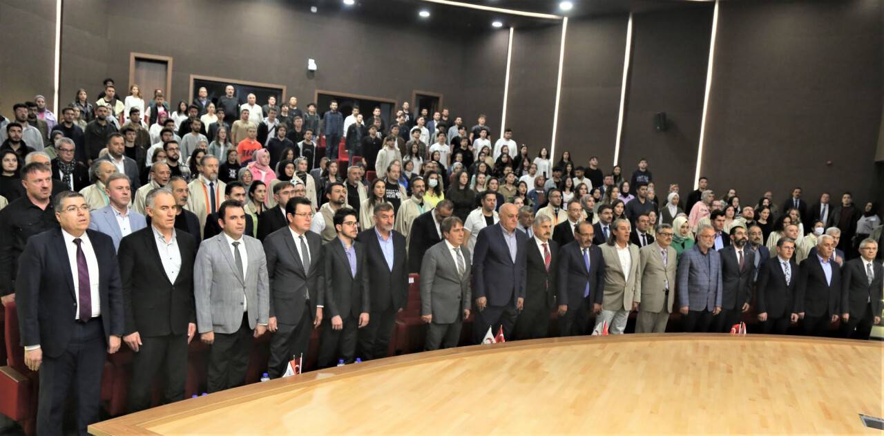 KGTÜ'de akademik yıl törenle açıldı