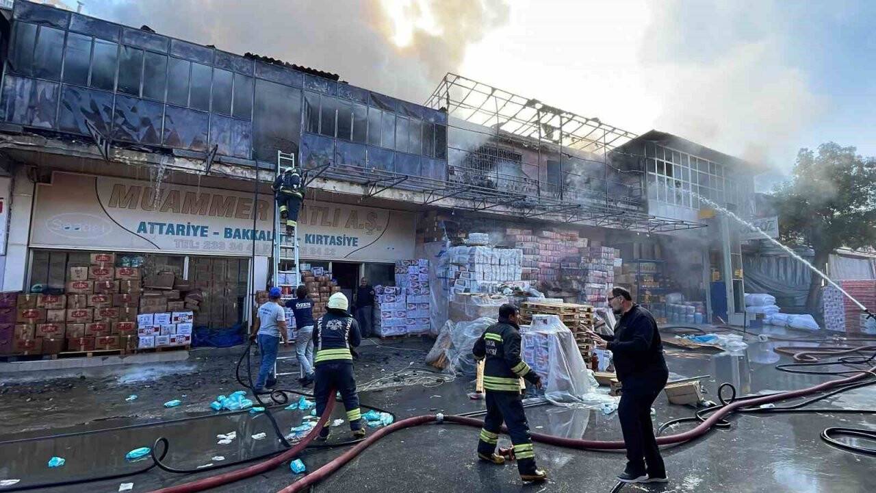Konya'daki yangından geriye bu görüntüler kaldı: 1 kişi yaralandı