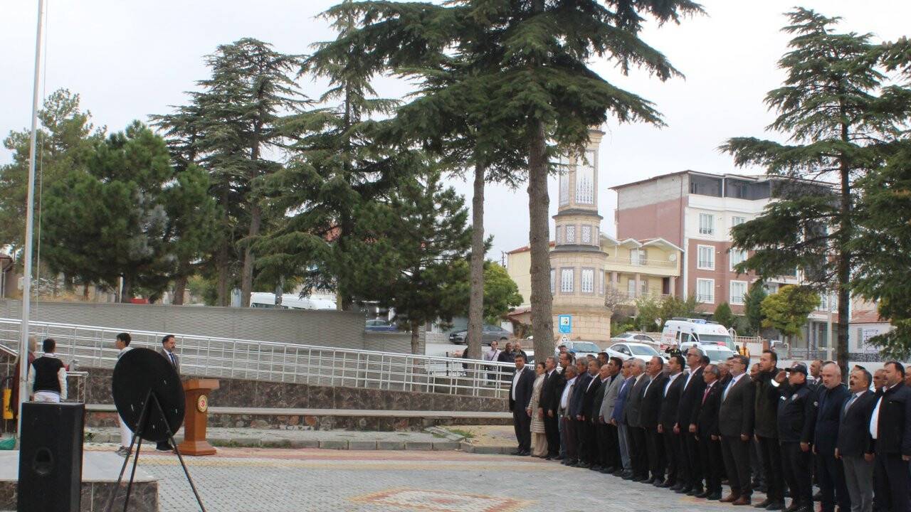 Yunak’ta Muhtarlar Günü coşkuyla kutlandı
