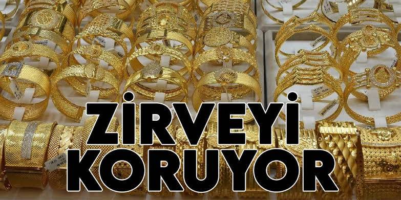 Sınırı aştı: Zirve yürüyüşü sürüyor!