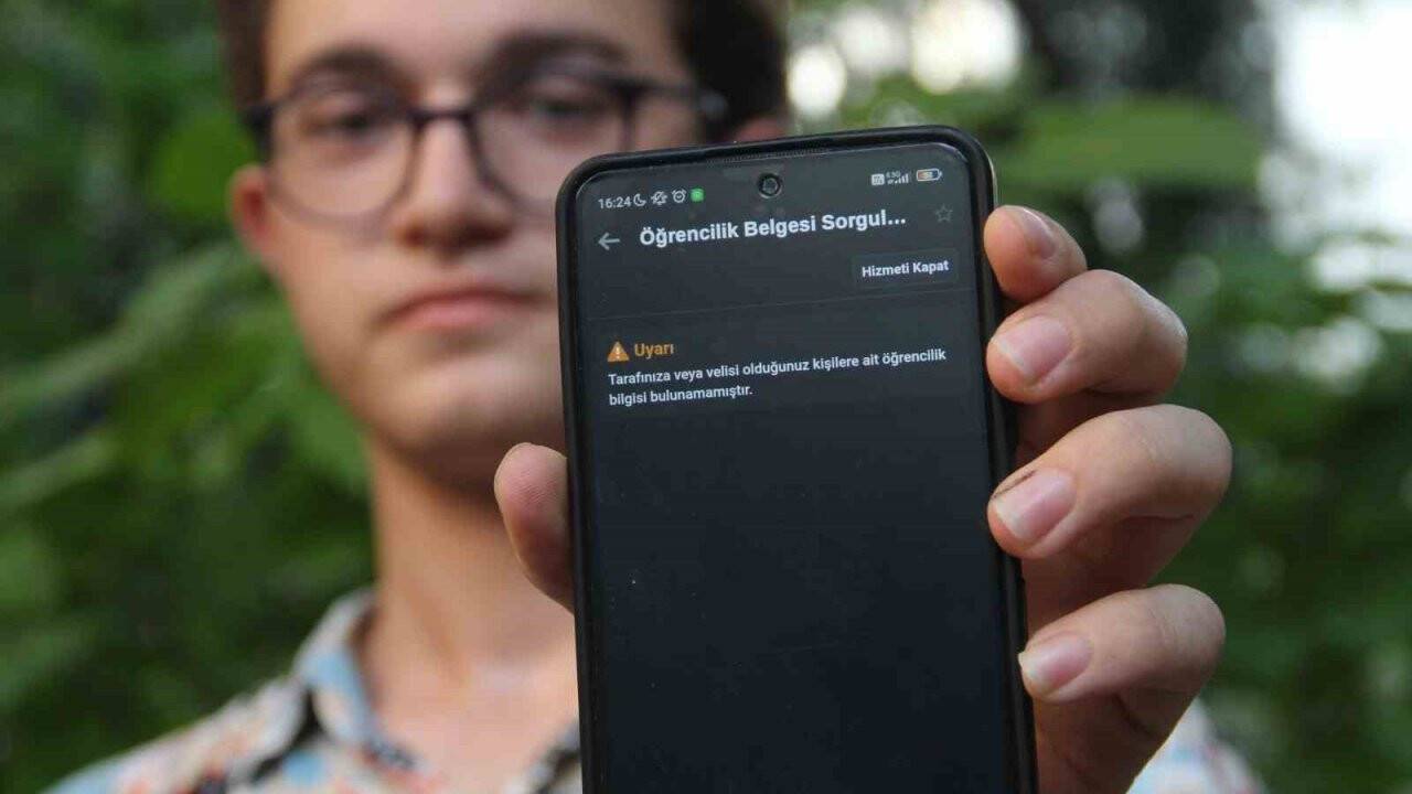 Geçmişi silinen okul 1’incisi öğrencinin notları kayıp