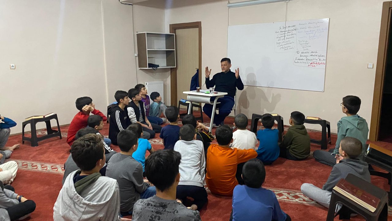 Konya'da  ​​Kuran Kursu Akademi​si Projesi  hayata geçiriliyor