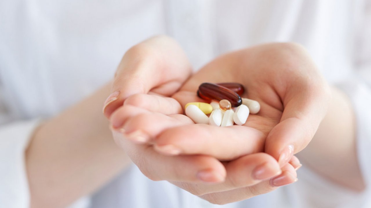 Uzmanı uyardı!  Bilinçsizce tüketilen vitaminler karaciğeri bozuyor!