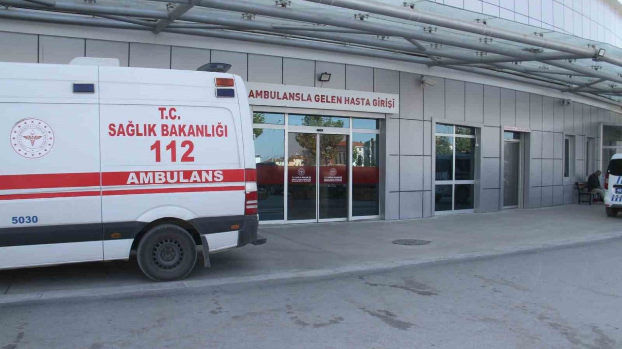 Konya'da elektrik akımına kapılan kişi çatıdan düştü