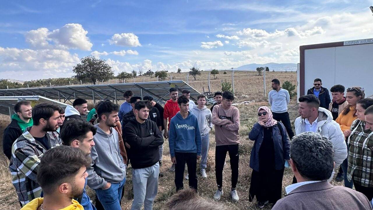 SÜ  Bozkır MYO’da ‘Sektör Buluşmaları’