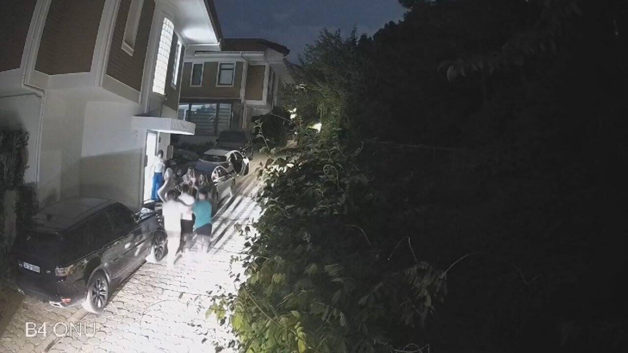 Dilan Polat ve Engin Polat’ın park kavgasının yeni görüntüleri ortaya çıktı (TIKLA&İZLE)