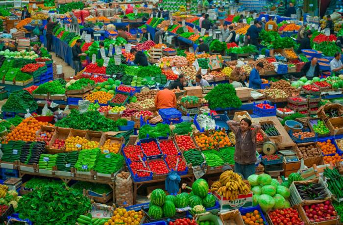 Konya'nın pazar yerleri nereler? Konya'da hangi gün nerede pazar kuruluyor? Konya'da semt pazarı nerede kuruluyor?