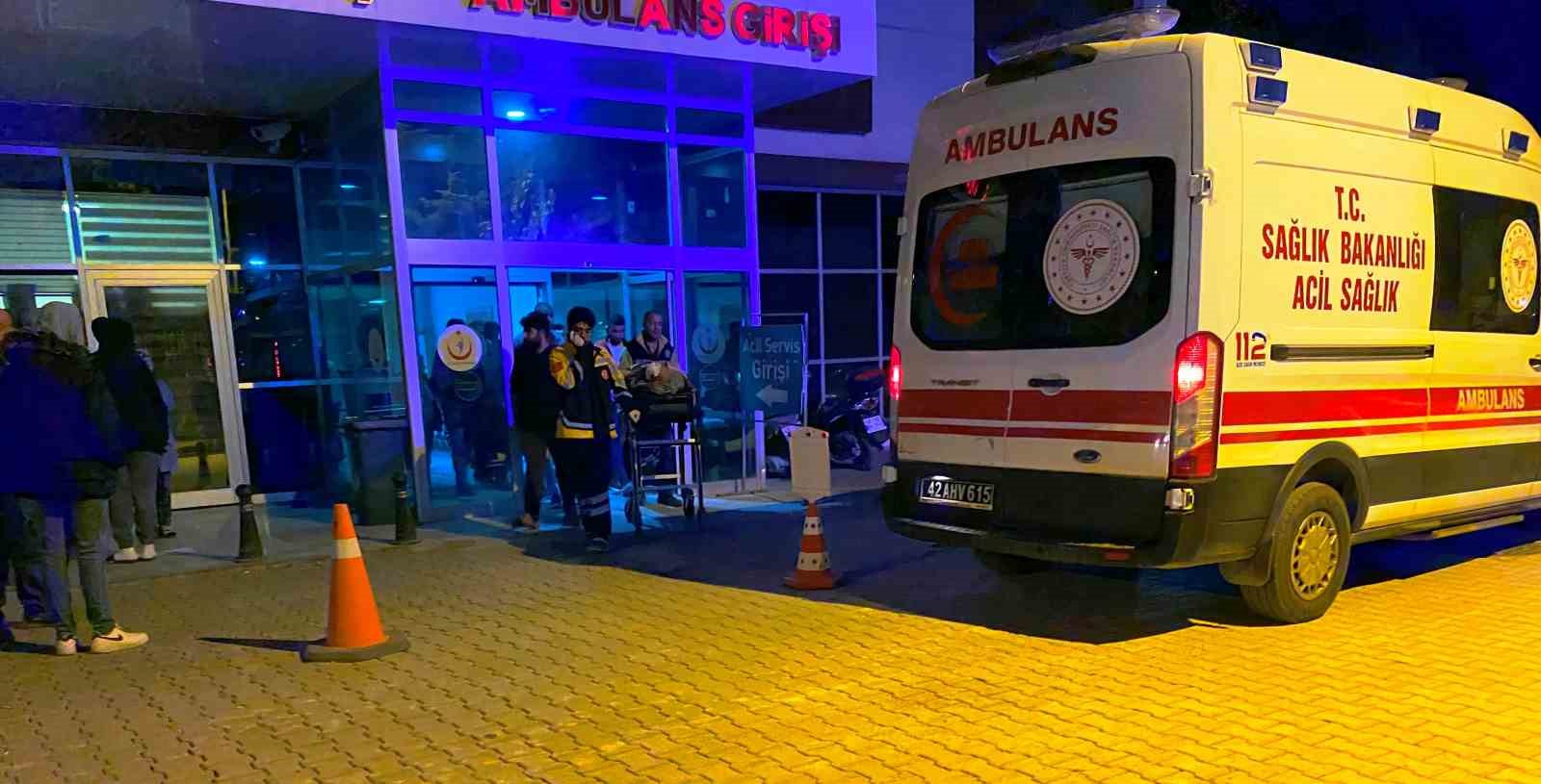 Konya'da motosiklet kazası: Lastiği patladı, sürücü yola savruldu