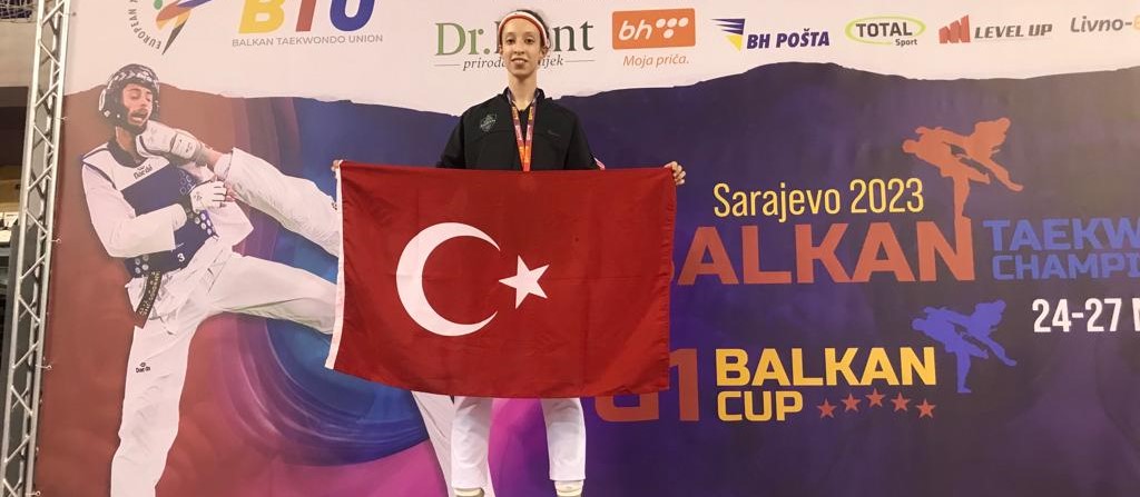 Meram Belediyesporlu Taekwondocu Ünal, Balkan ikincisi oldu