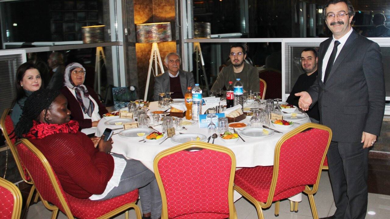 Gökcem Özel Çocuklar Öğretmenler Günü'nü unutulmaz kıldı!