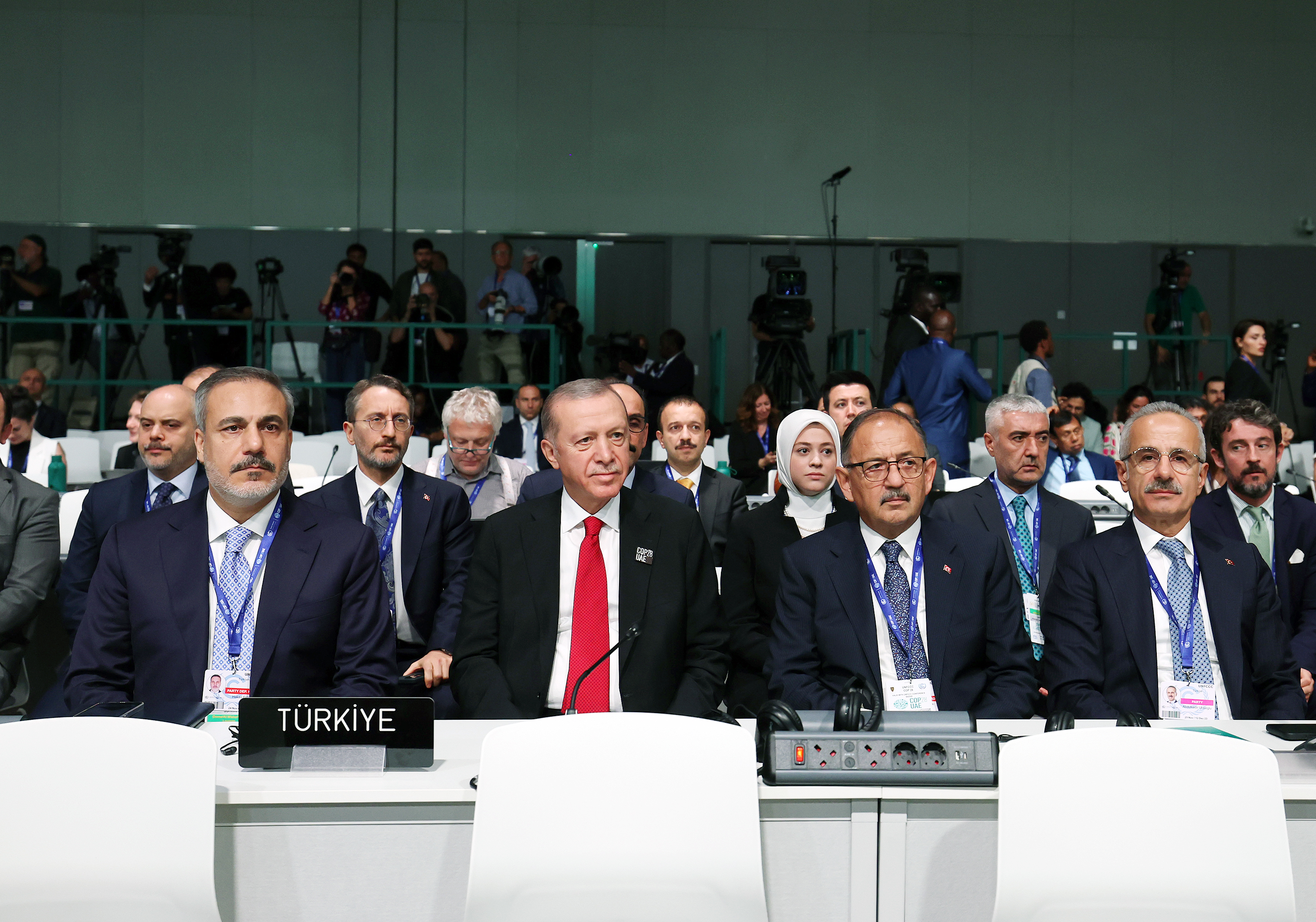 Cumhurbaşkanı Erdoğan BAE'de konuştu: Gazze'de yaşananlar savaş suçudur, faillerinden mutlaka hesabı sorulmalıdır