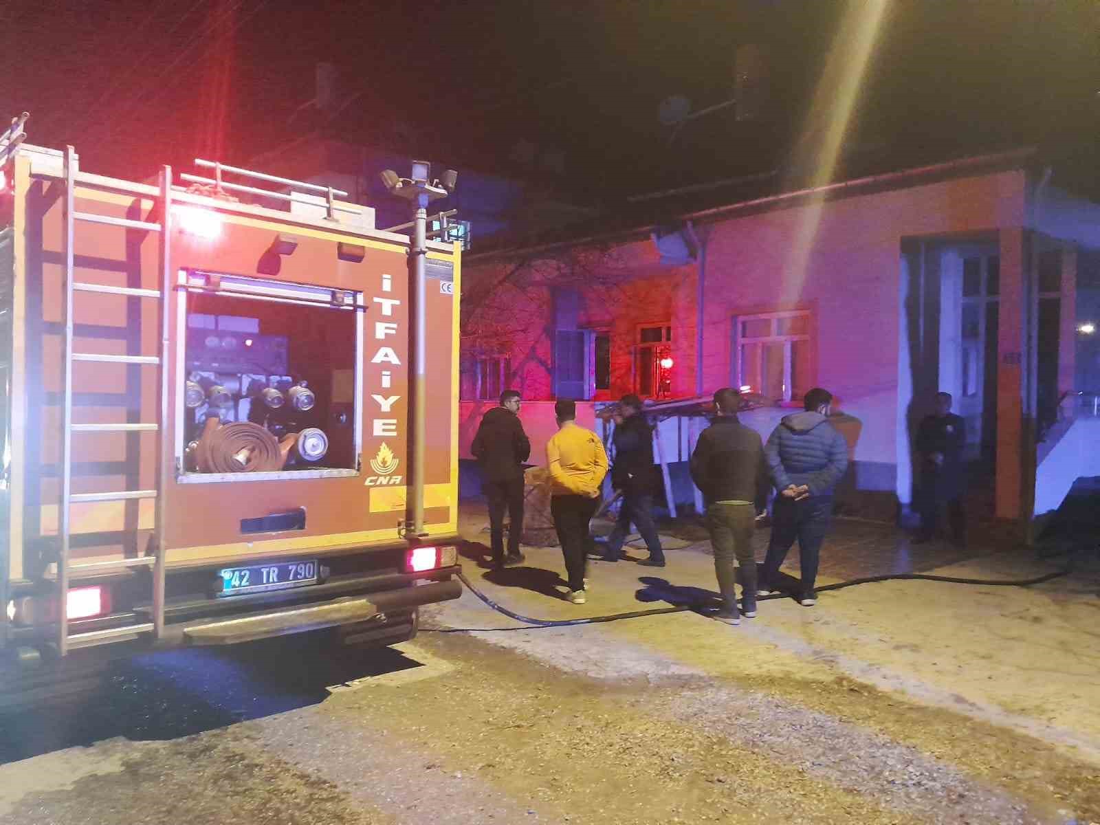 Karapınar'da ev yangını: 1 yaralı