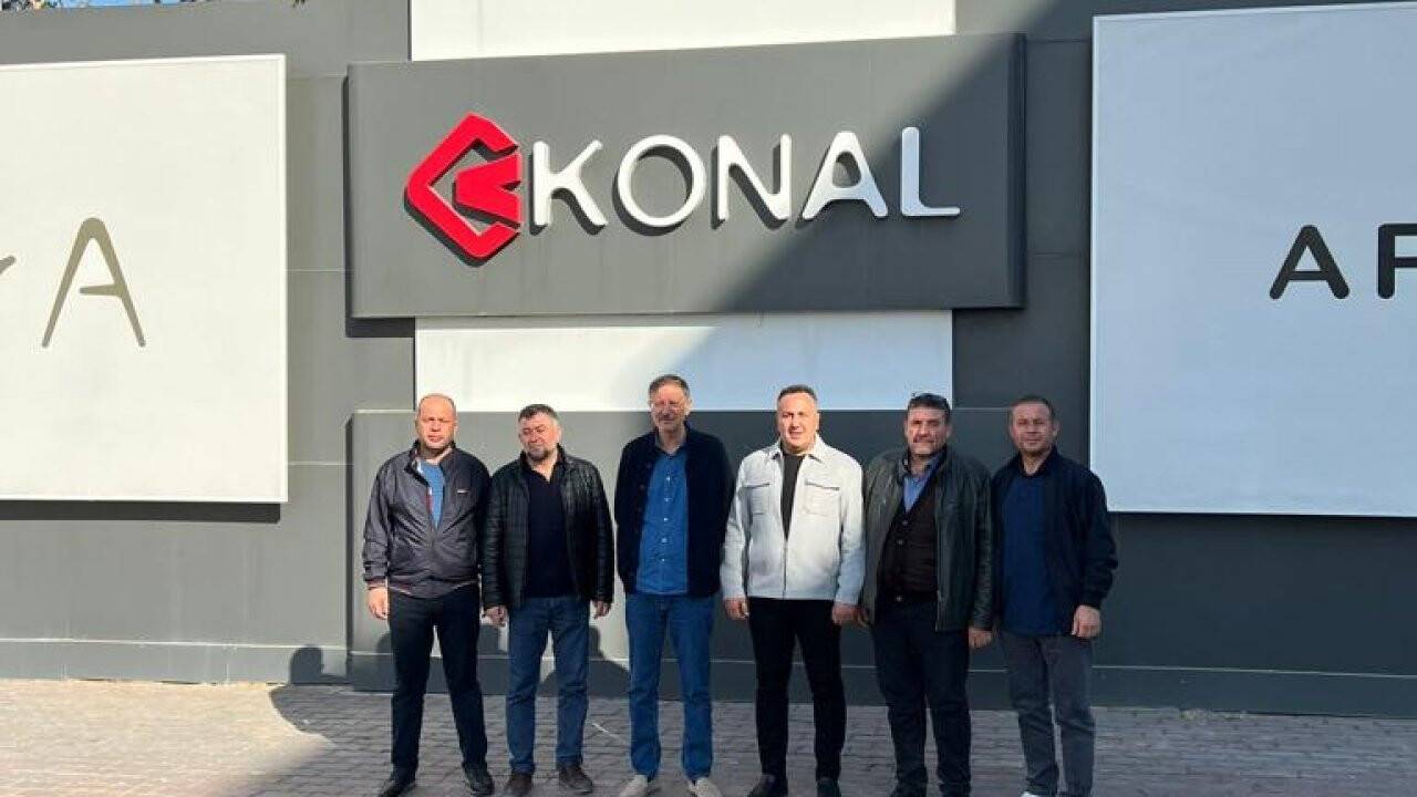 Ünlügül, Korkmaz'ı ziyaret ederek sektörle buluştu