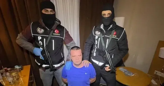 İnterpol arıyordu!  İstanbul’da yakalandı