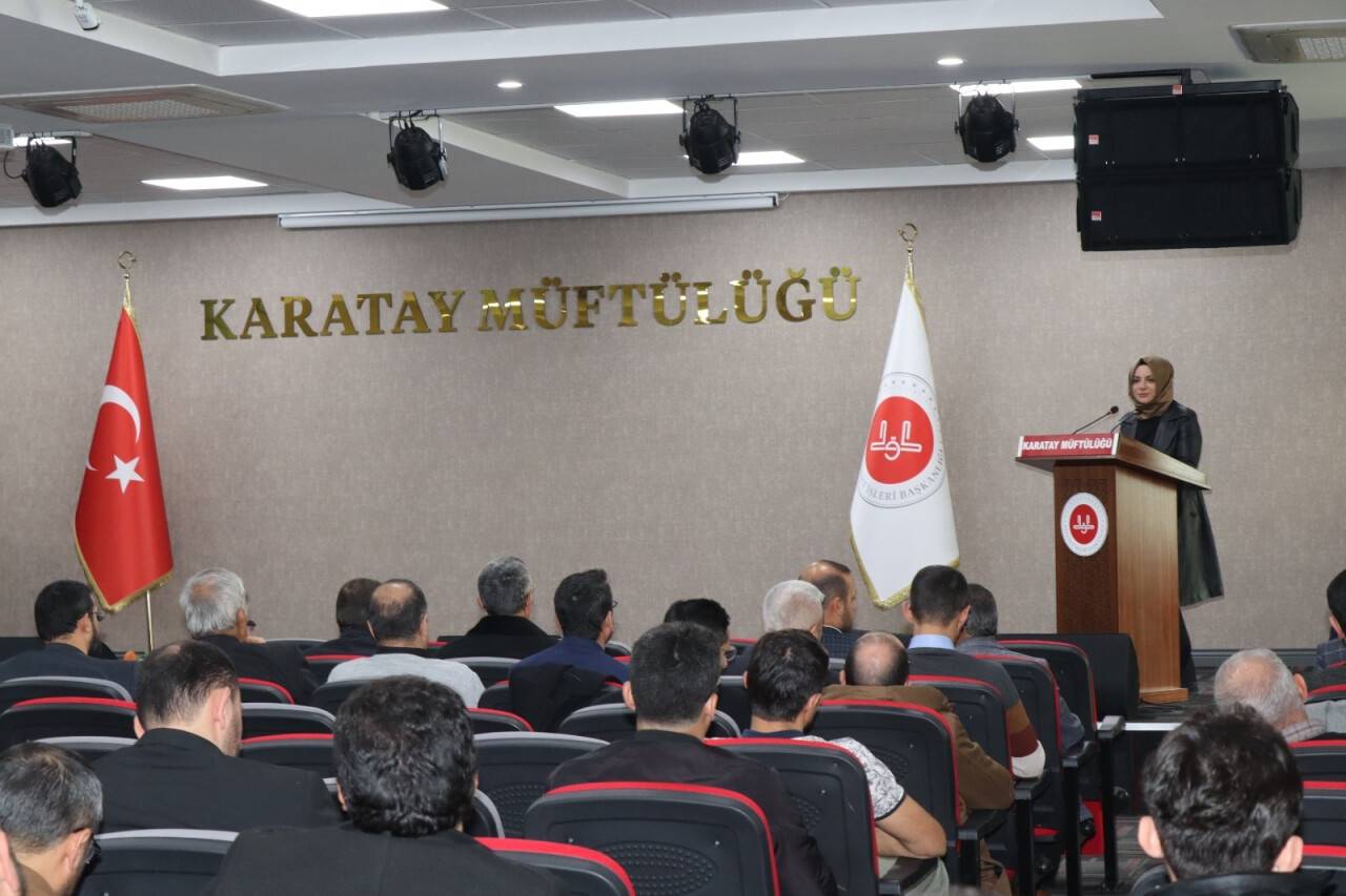 Konya'da manevi danışmanlar semineri düzenlendi