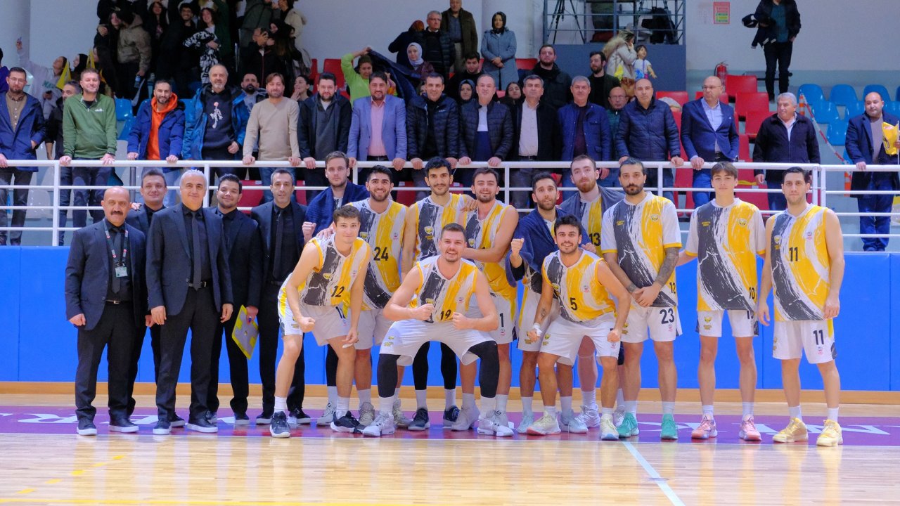 Konya Büyükşehir Belediyespor Basketbol Takımı, 5'te 5 yaptı