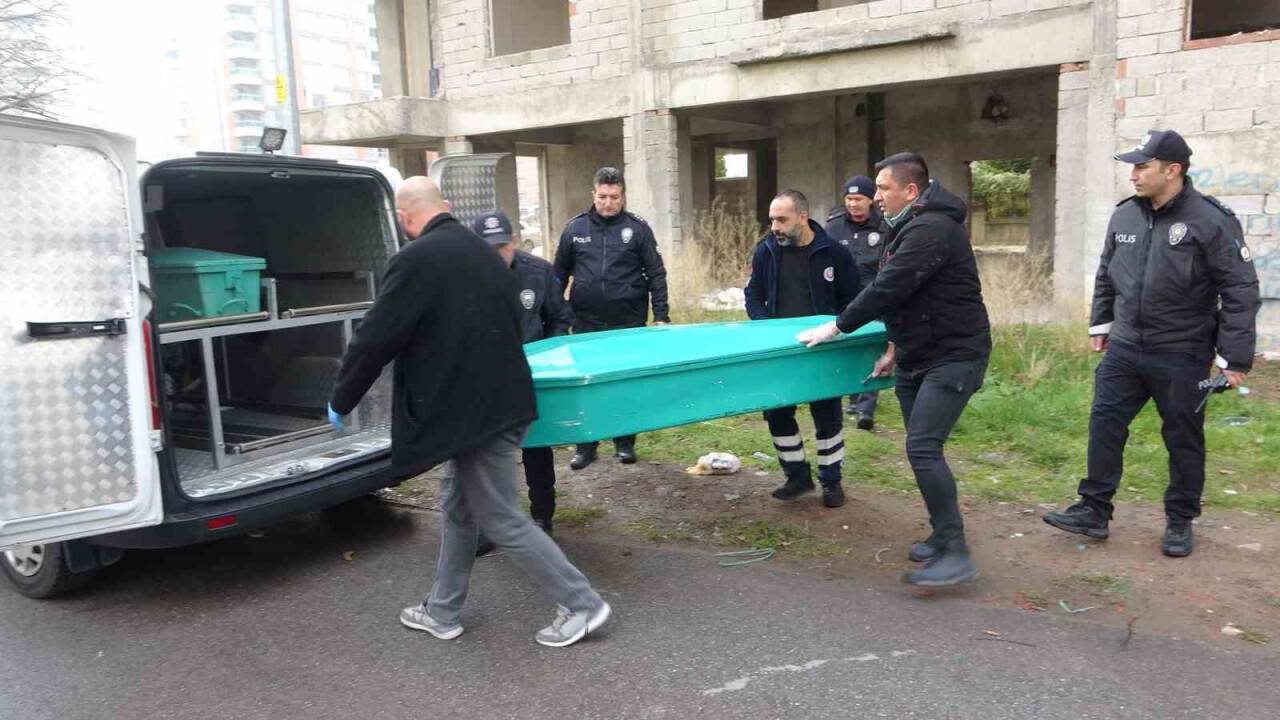 13 yaşındaki çocuk, arkadaşını bıçaklayarak öldürdü