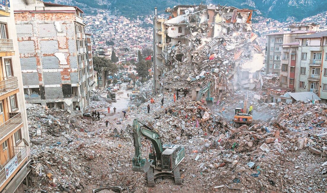 Depremde 42 kişiye mezar olmuştu: "Elle ufalanır" durumda olduğu saptandı