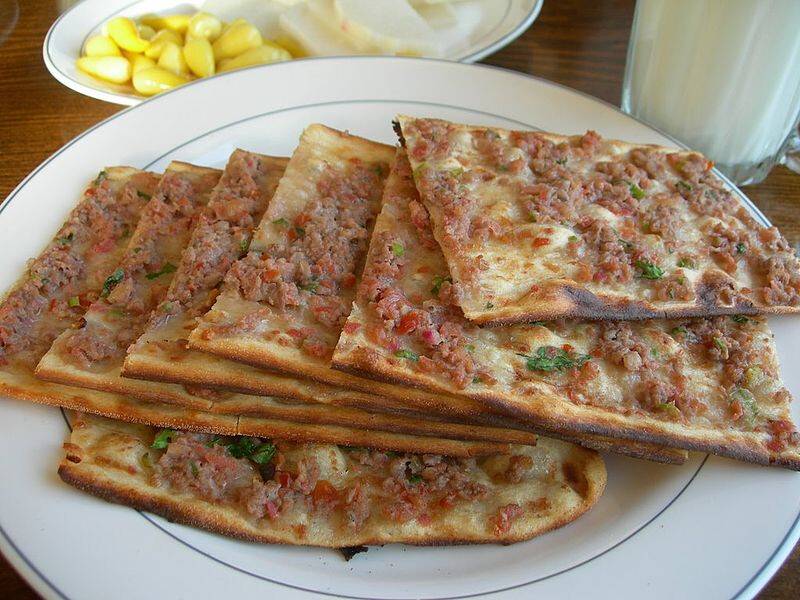 Evde etli ekmek nasıl yapılır?