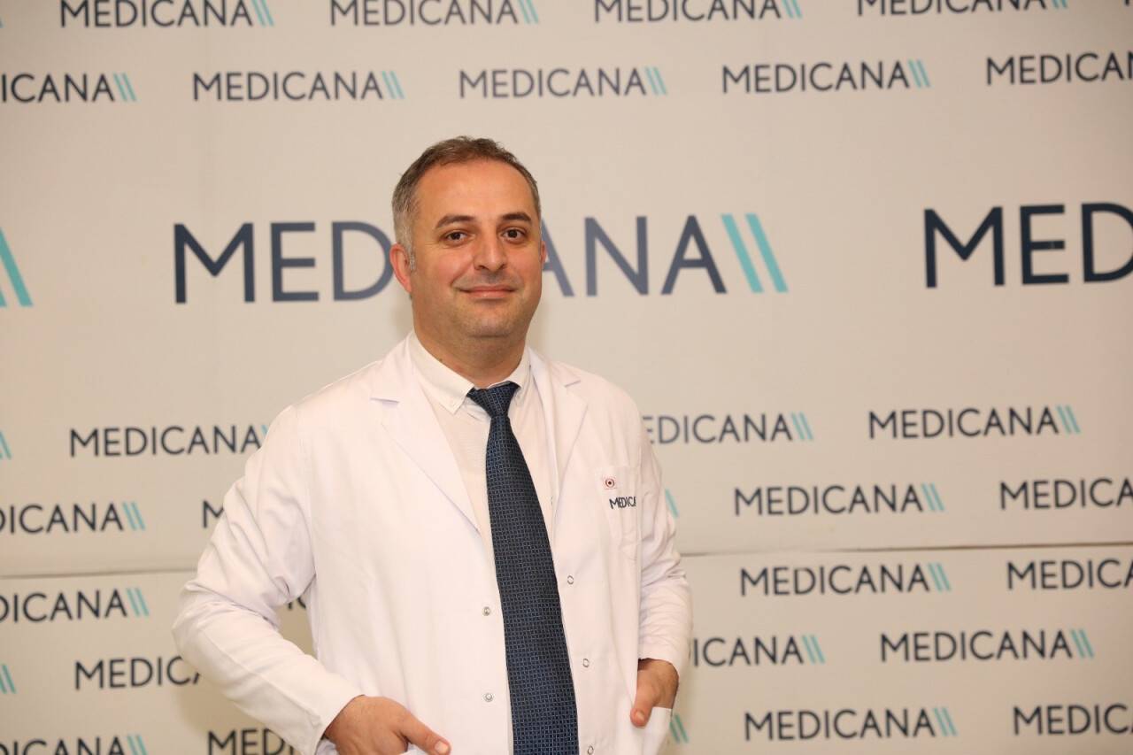 Dr. Sinan Bağcı ''Farklı hastalara özel yaklaşımları açıkladı''