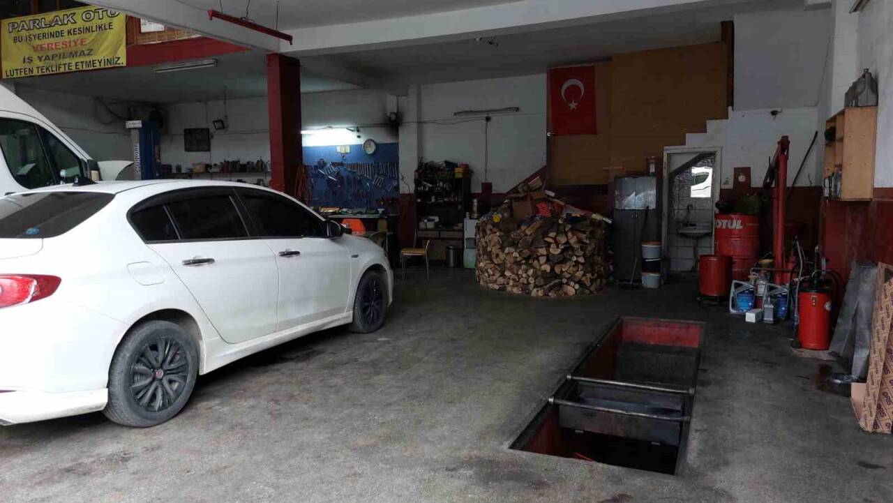 Oto tamircisi adı sorulduktan sonra vuruldu