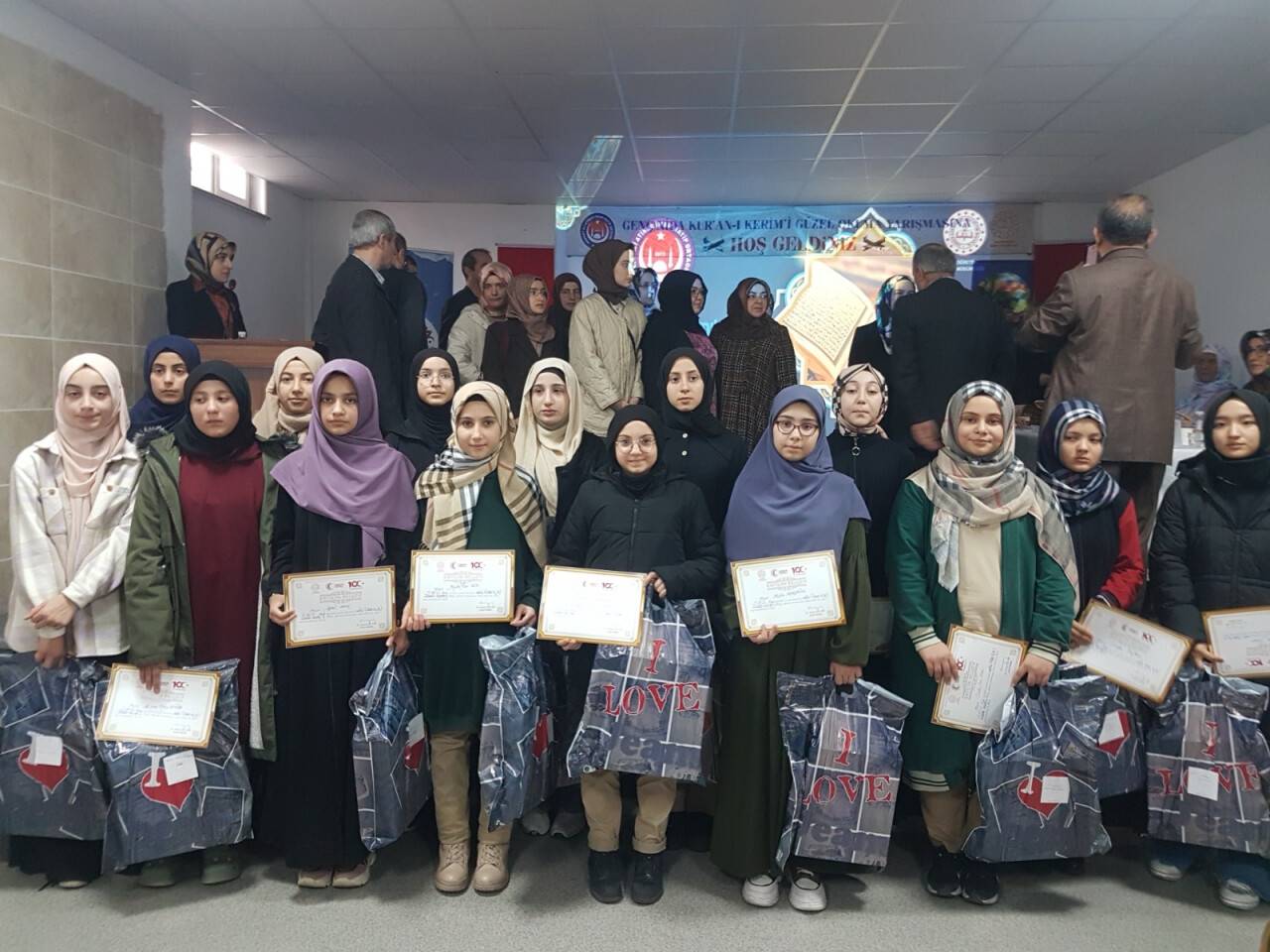 Genç Nida'lar Konya'yı Kur’an-ı Kerim ile inletti